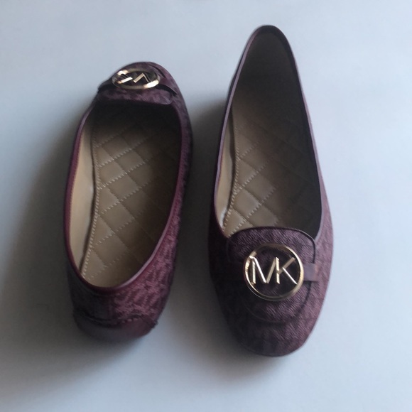 Michael Kors Shoes - Picture 8 of 8
